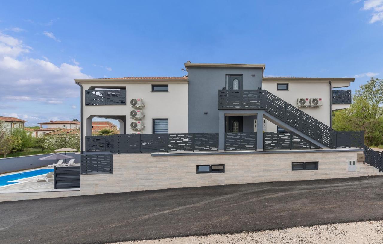 Apartmani Natalija بوريتش المظهر الخارجي الصورة