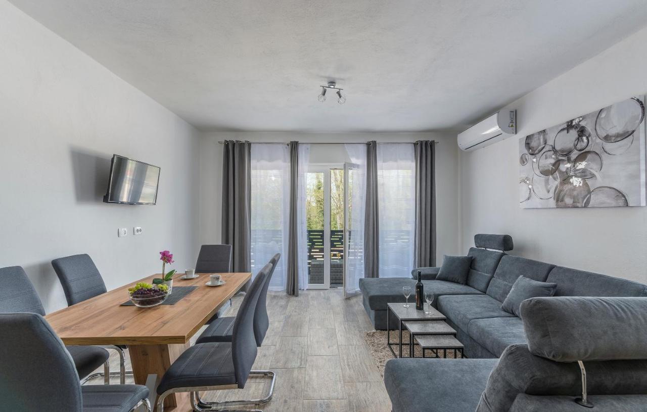 Apartmani Natalija بوريتش المظهر الخارجي الصورة